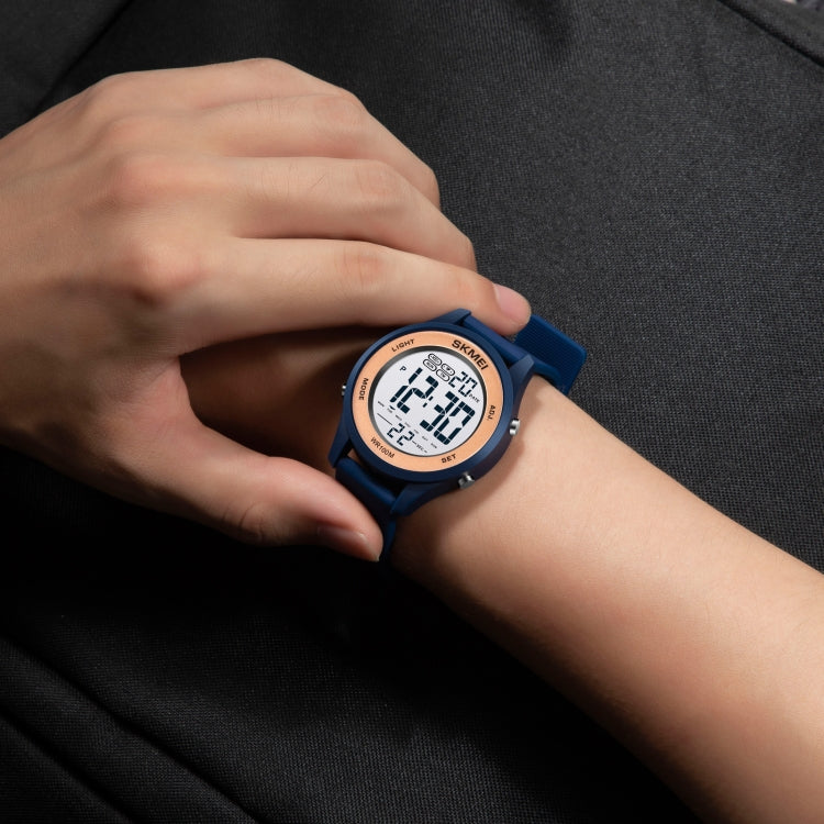 skmei-1758-multifunctional-led-digital-display-luminous-silicone-strap-electronic-watchblack-white